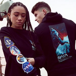 vetements nasa pas cher