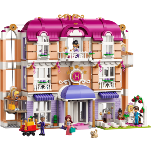 lego 42704 grand hotel de heartlake city visuel produit_20260513190314
